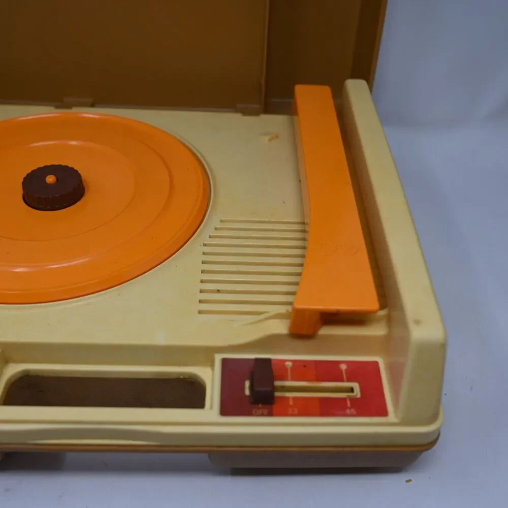 Vintage Fisher Price Record Player 825 Portable Turntable Tested